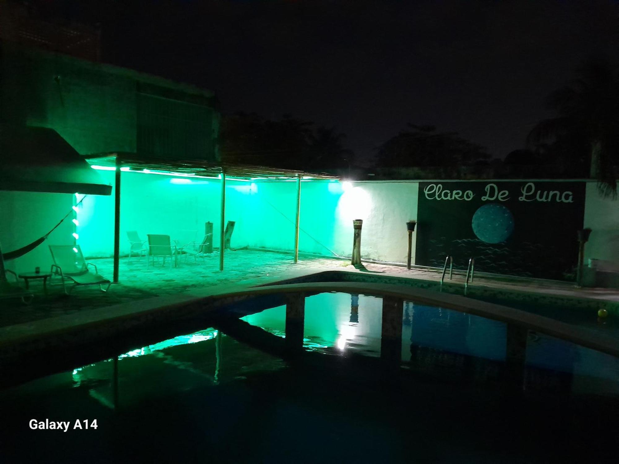 Claro De Luna Playa del Carmen Luaran gambar